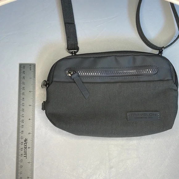 Travelon Anti-Theft Metro Convertible Small Crossbody Belt bag - Picture 12 of 15